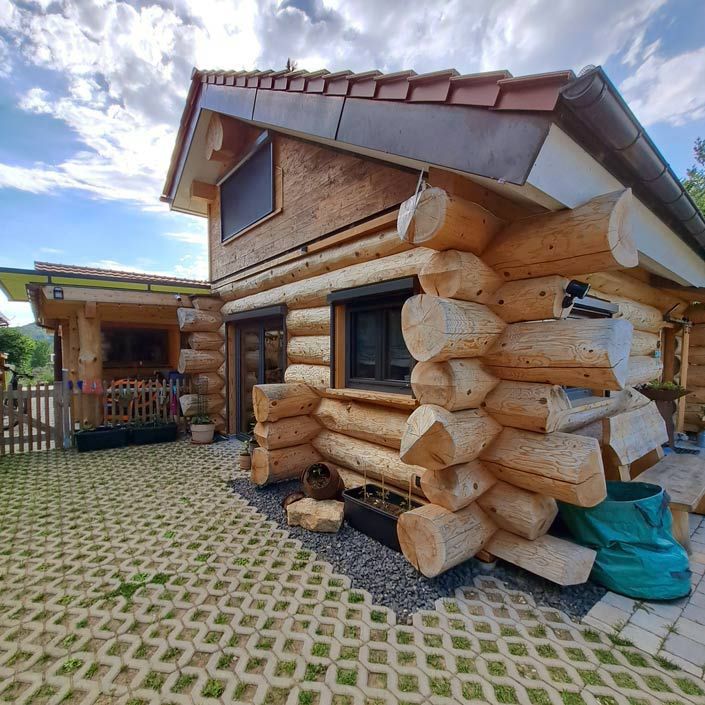 Blockhaus in Rottenburg Seitenansicht