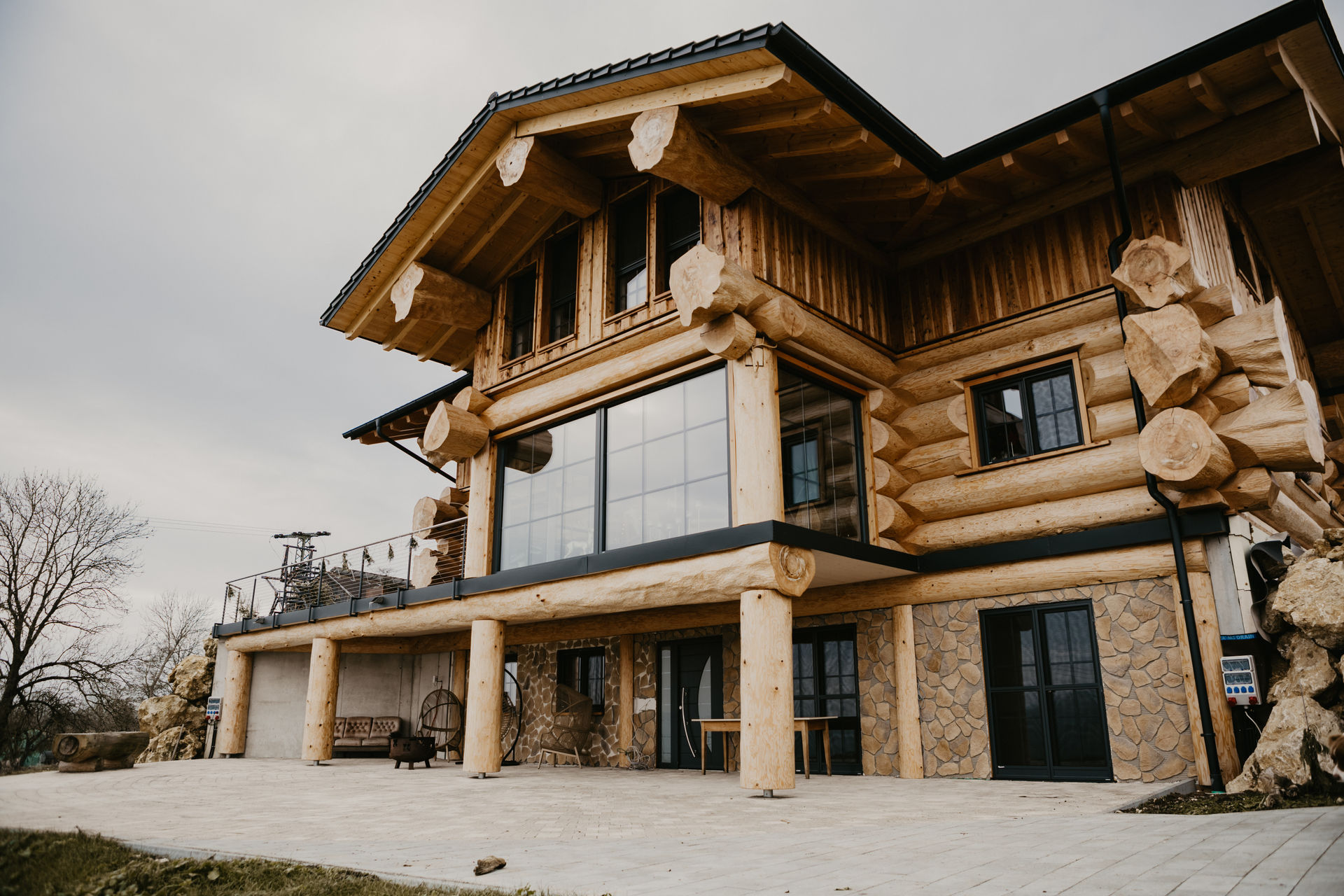 Modernes Holzhaus für zeitloses Wohnen