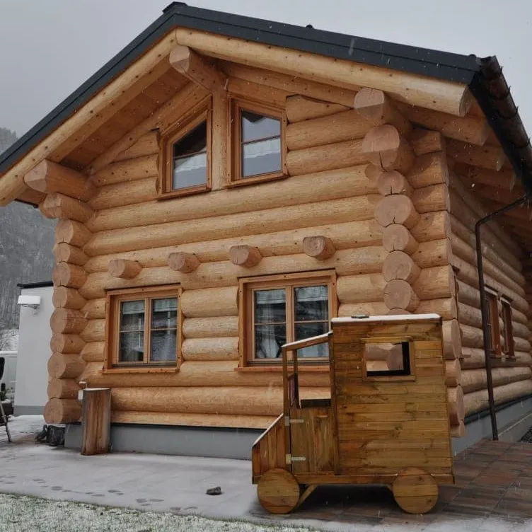 Fertiges Naturstammhaus in Au