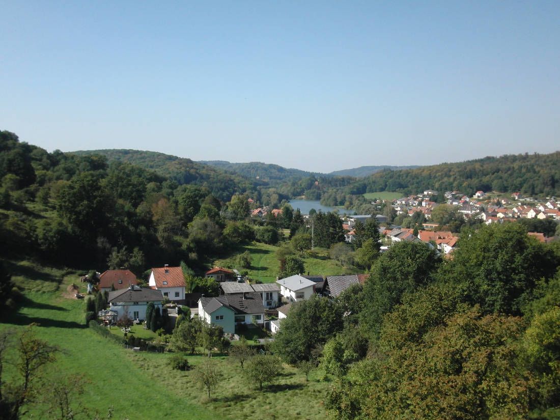 Wundershöne Landschaft im Saarland - Blockhaus